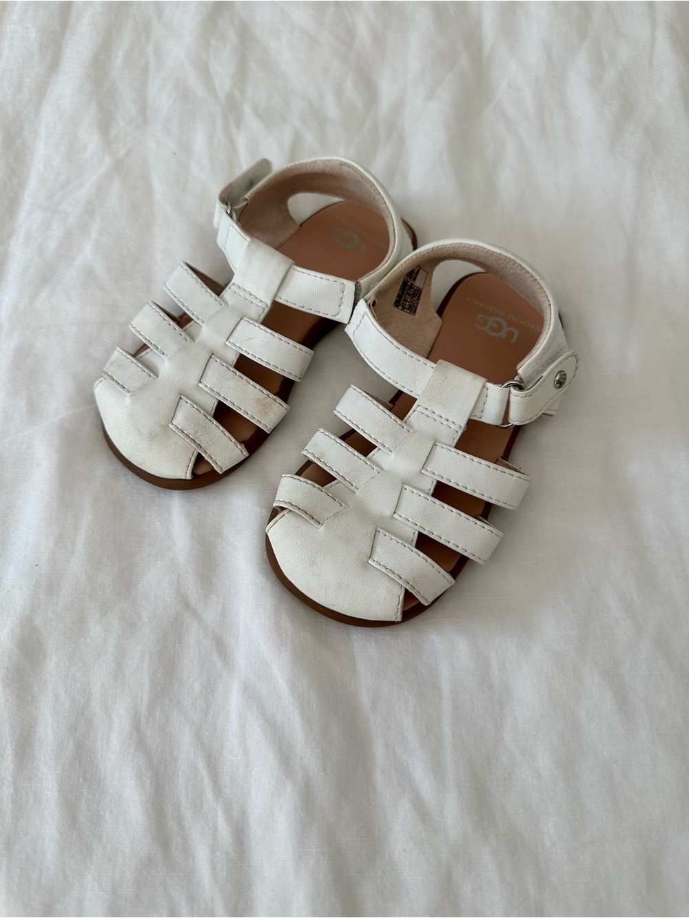 UGG Kids White Strappy Fisherman Sandals